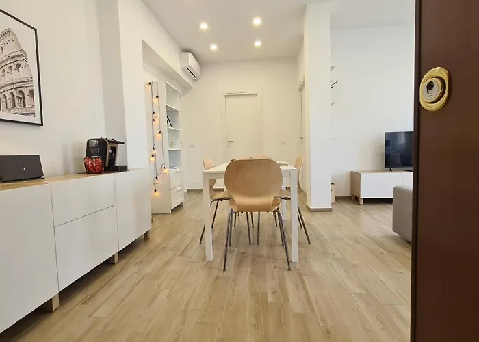 Loverhome 8 E 14 Roma